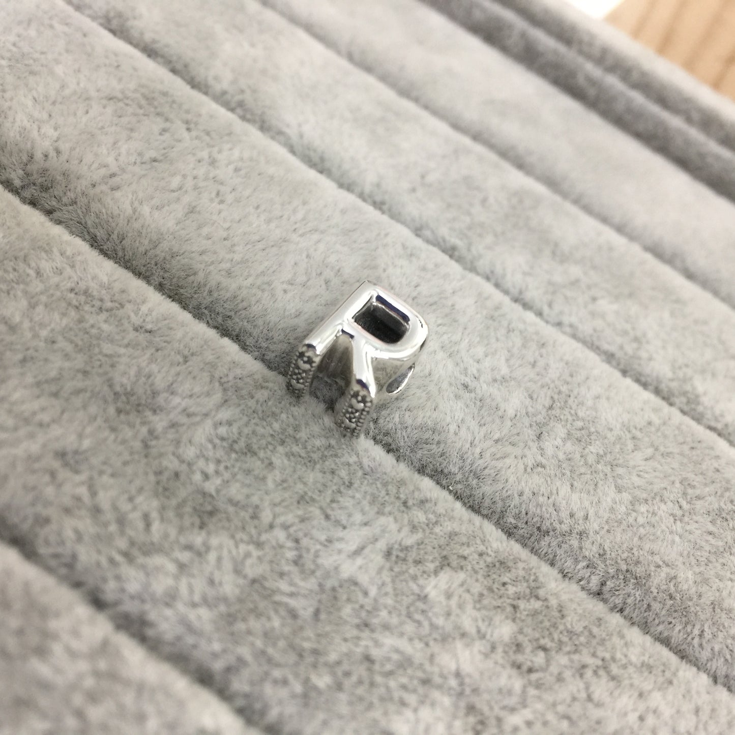 797472