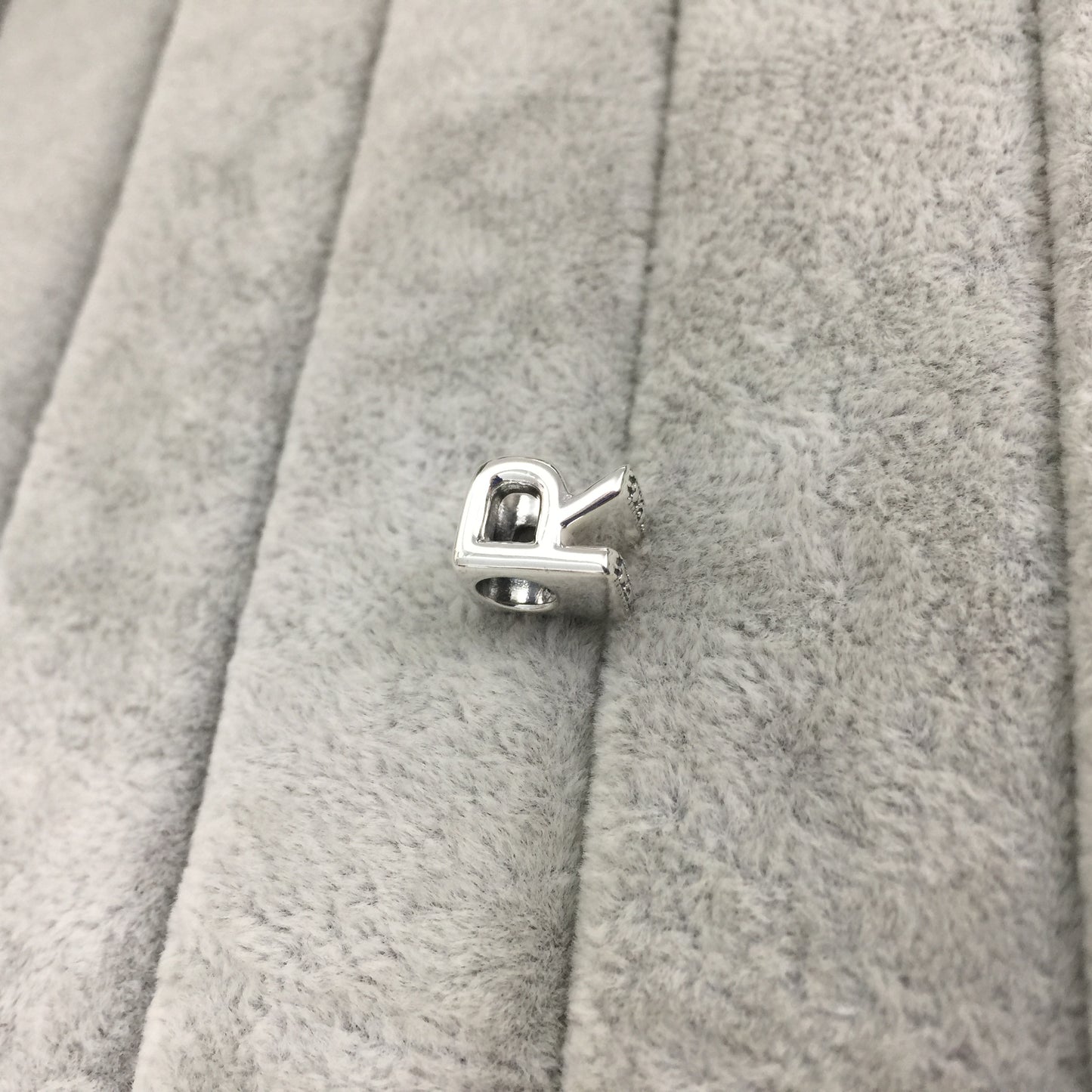 797472