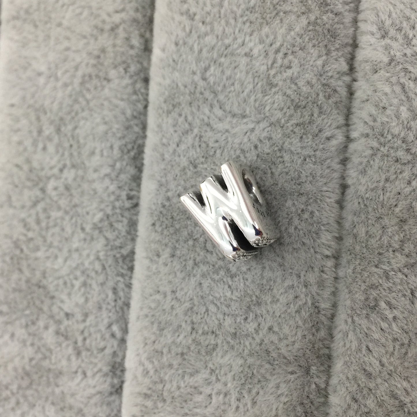 797477
