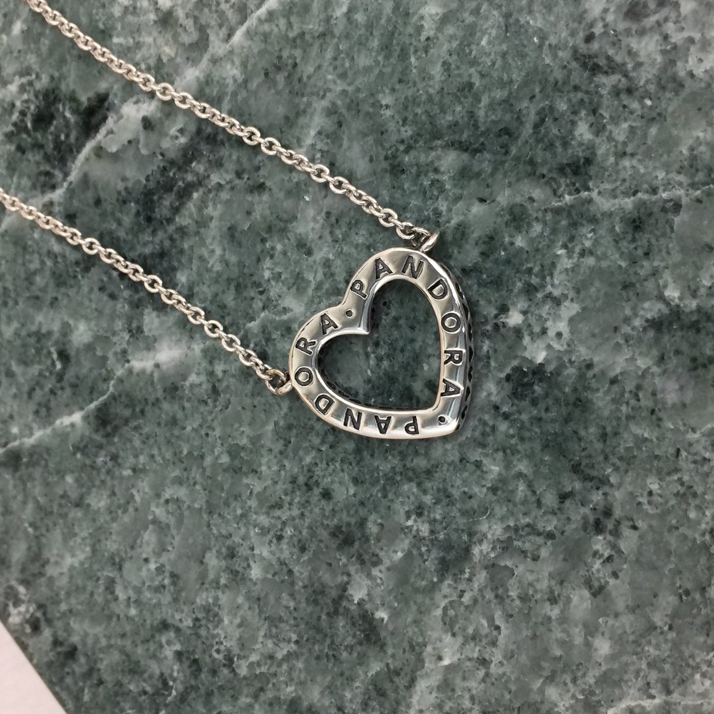 590534CZ