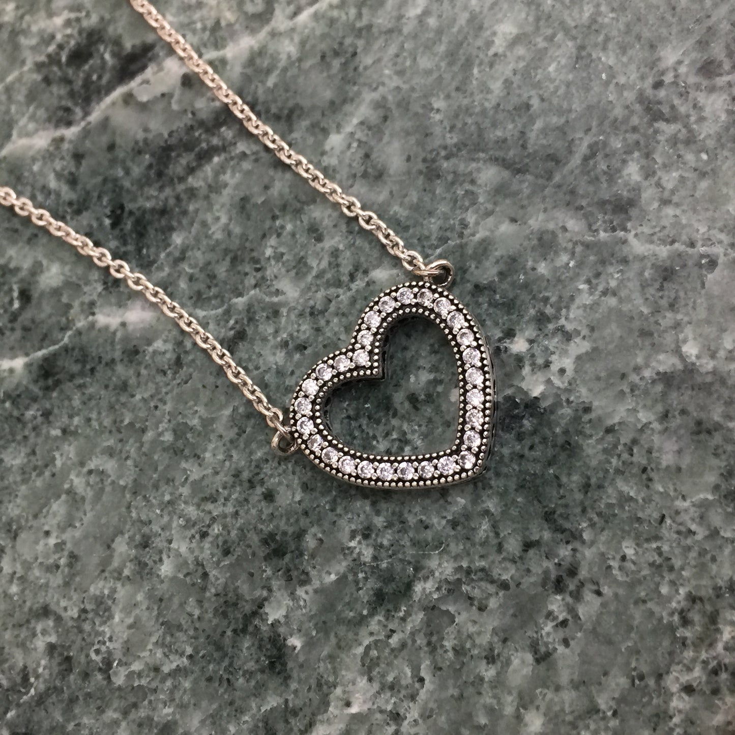 590534CZ