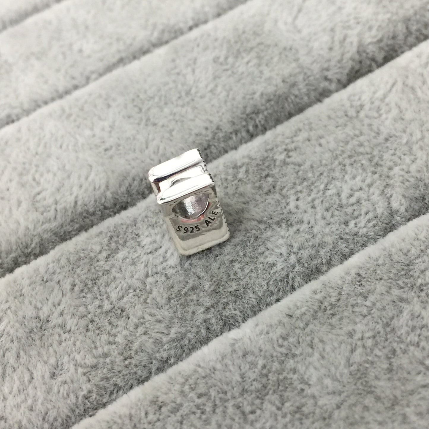 797478