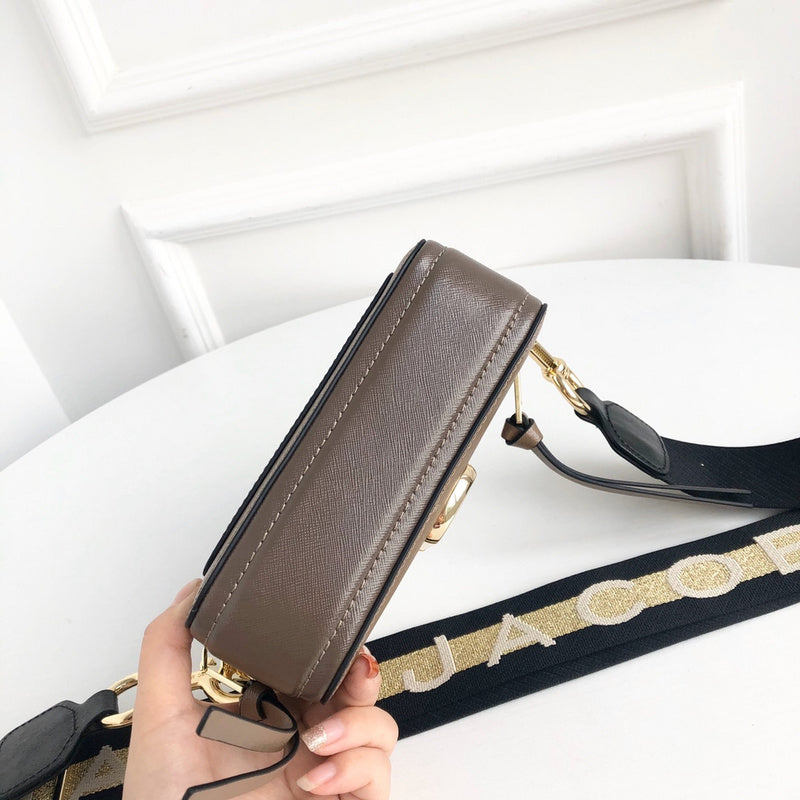 MJ BAG-16