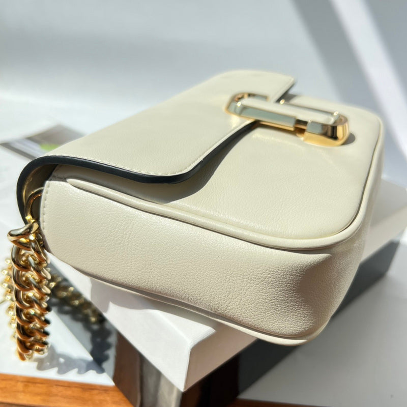 MJ BAG-238