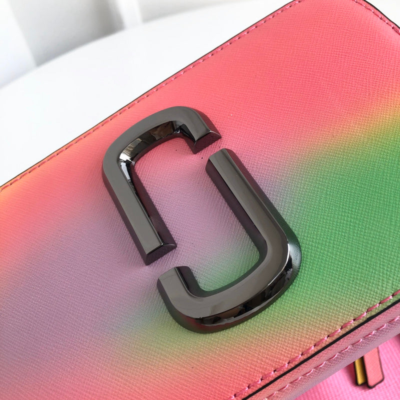MJ BAG-18