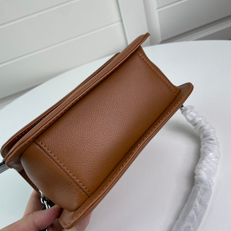 MJ BAG-111