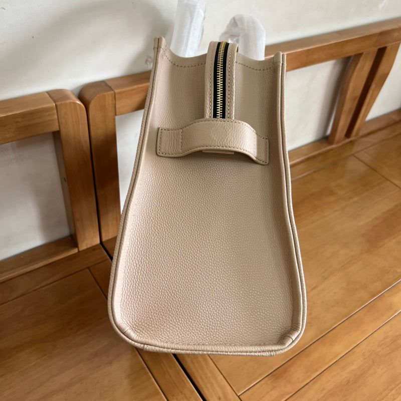MJ BAG-222