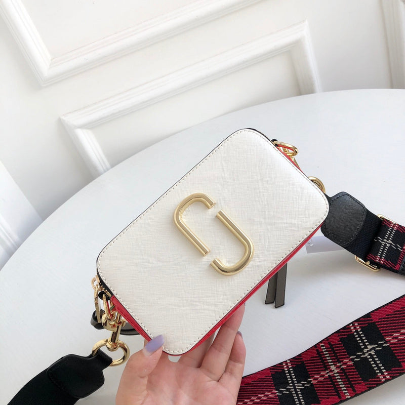 MJ BAG-21