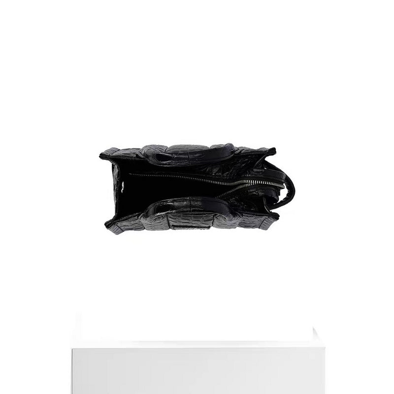 MJ BAG-235