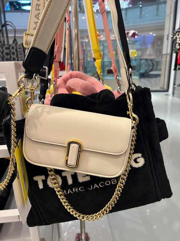 MJ BAG-227