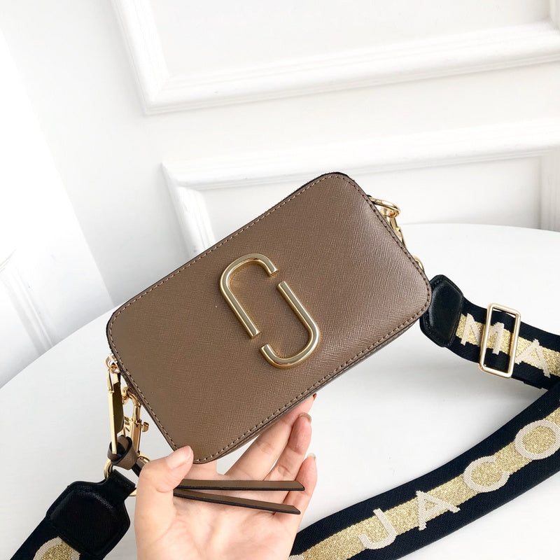 MJ BAG-16