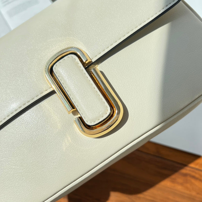 MJ BAG-238