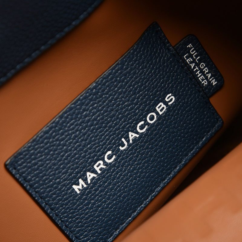 MJ BAG-241