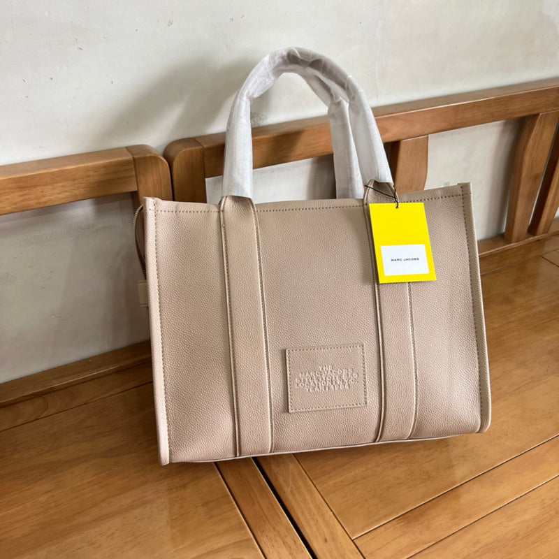 MJ BAG-222