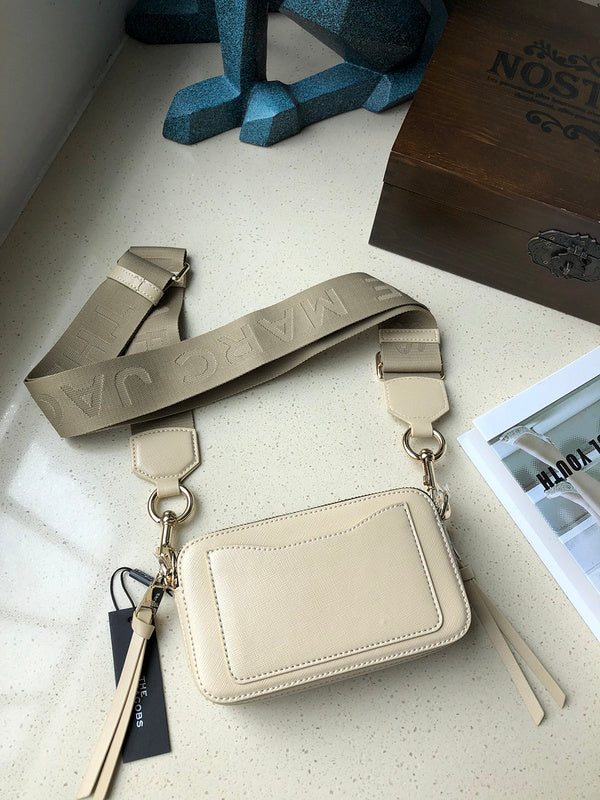 MJ BAG-182