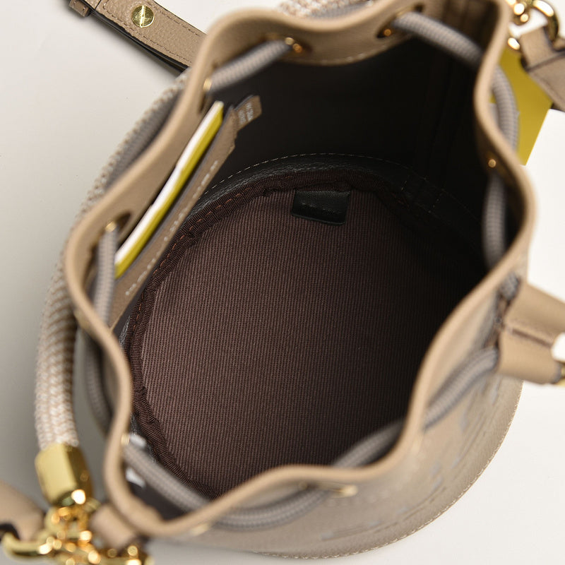MJ BAG-215