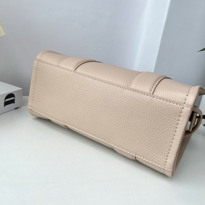 MJ BAG-153