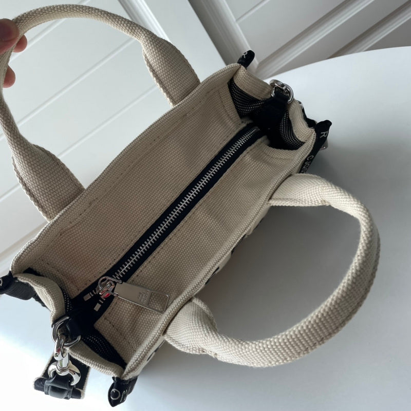 MJ BAG-82
