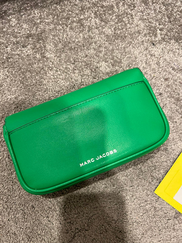 MJ BAG-231
