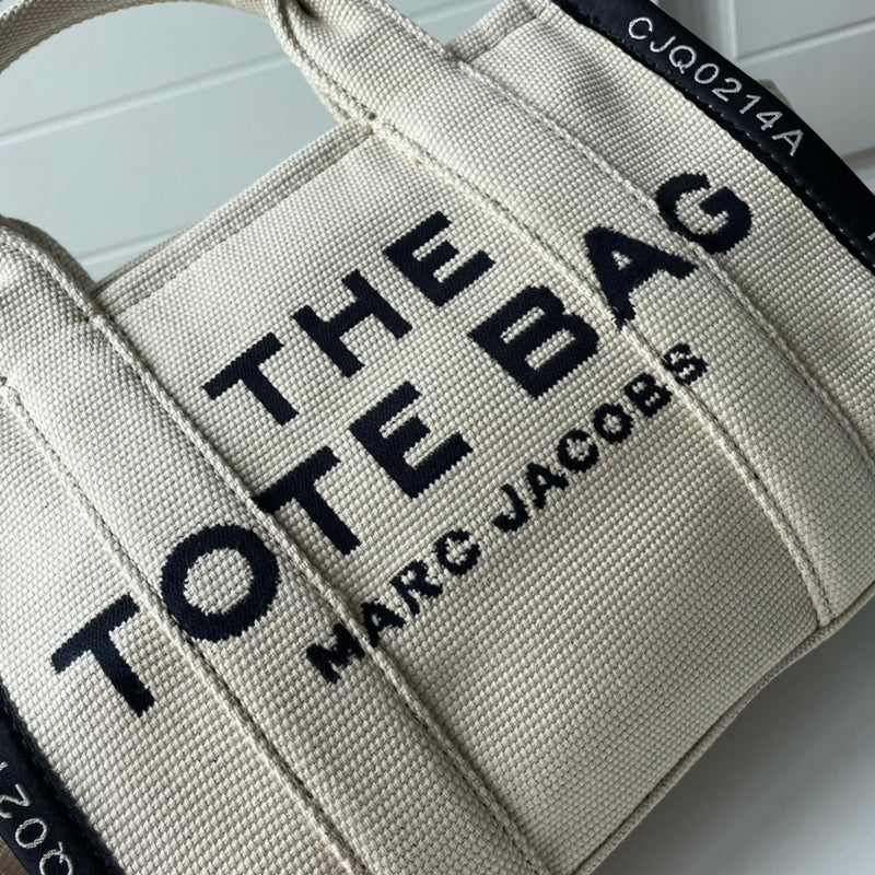 MJ BAG-82