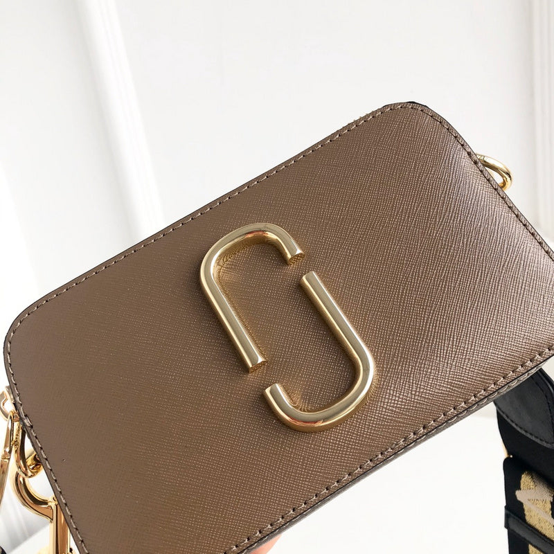 MJ BAG-16
