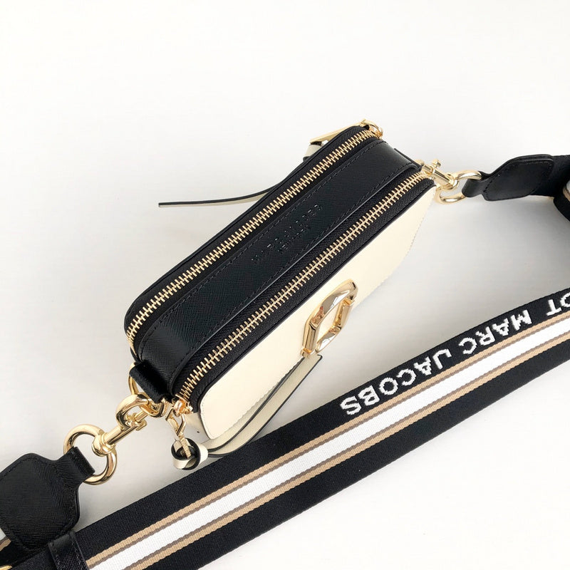 MJ BAG-122