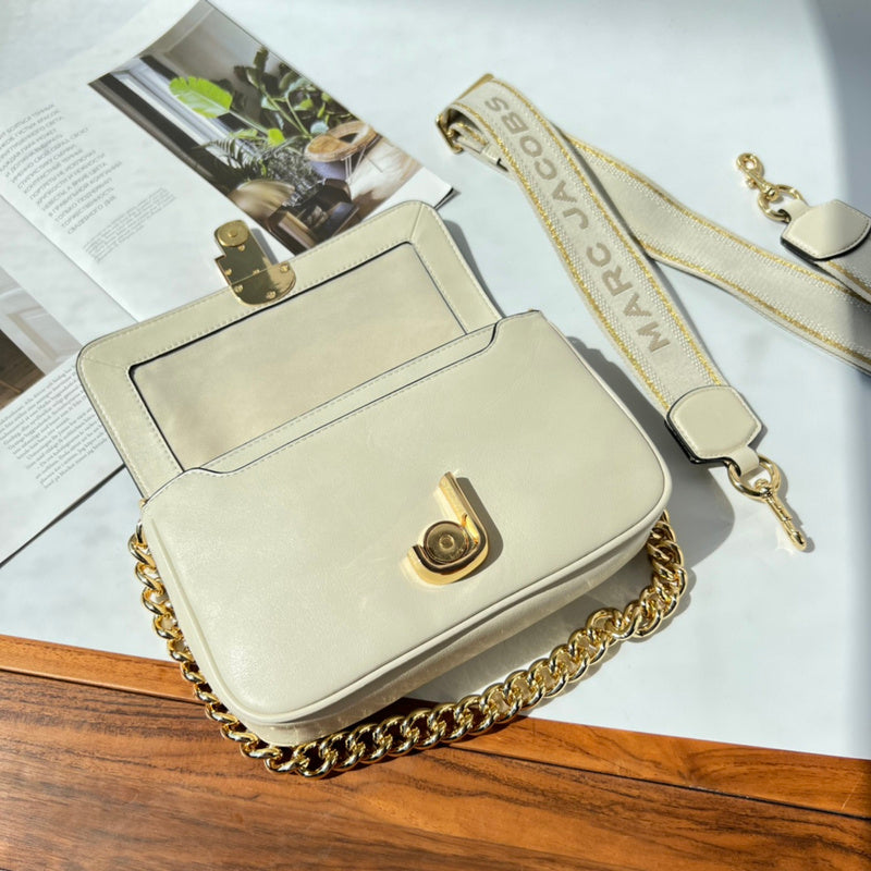 MJ BAG-238