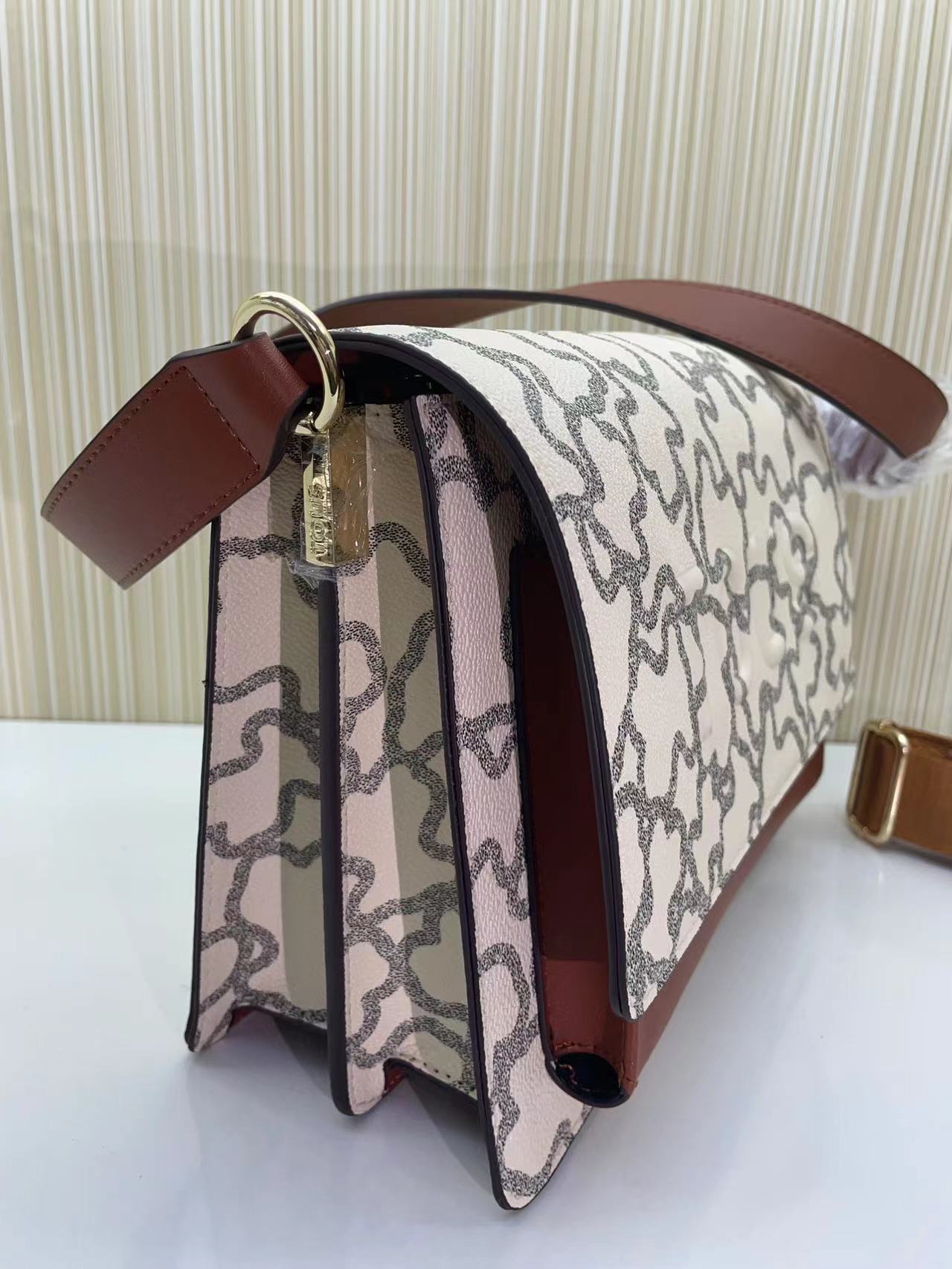 TO-BAG167
