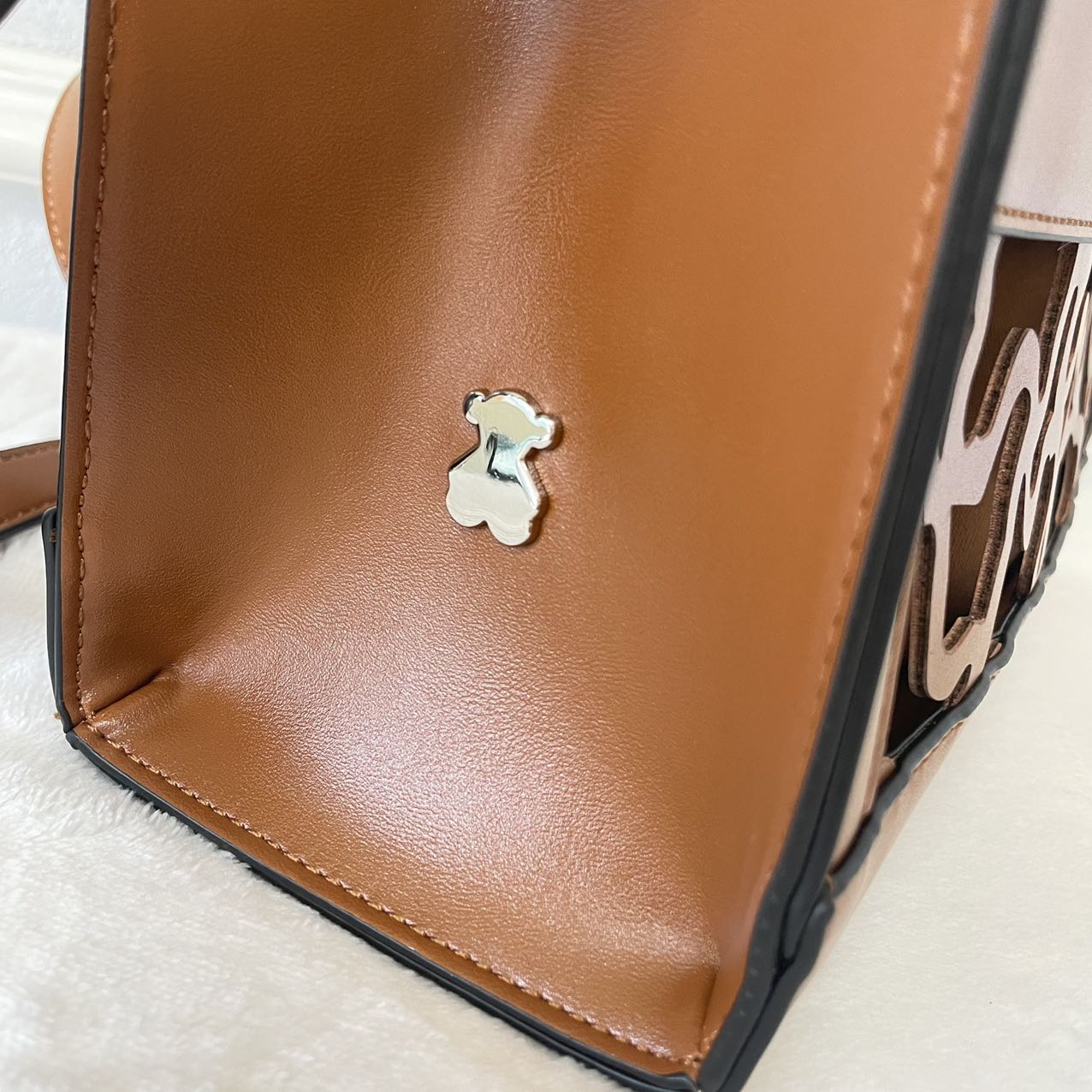 TO-BAG095