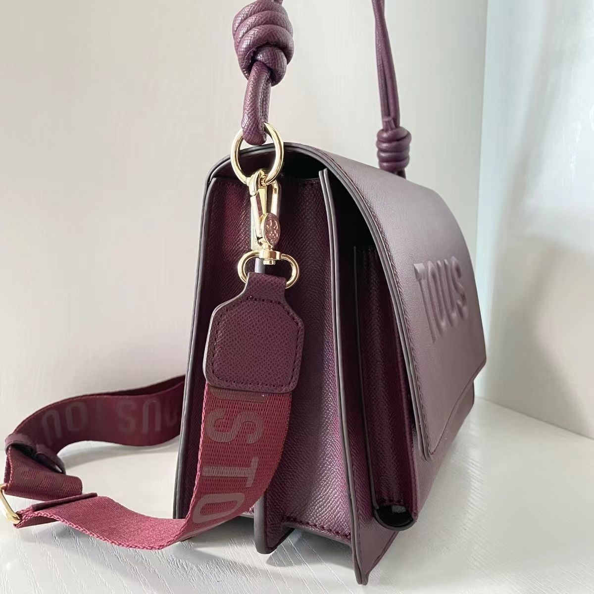 TO-BAG241