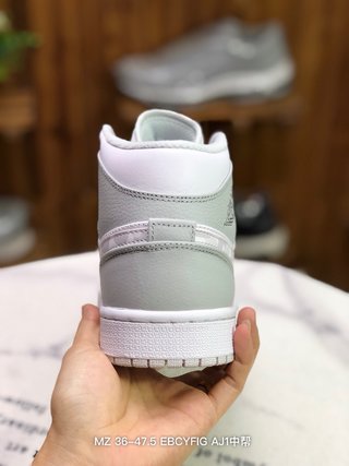 NIKE-099Shoes