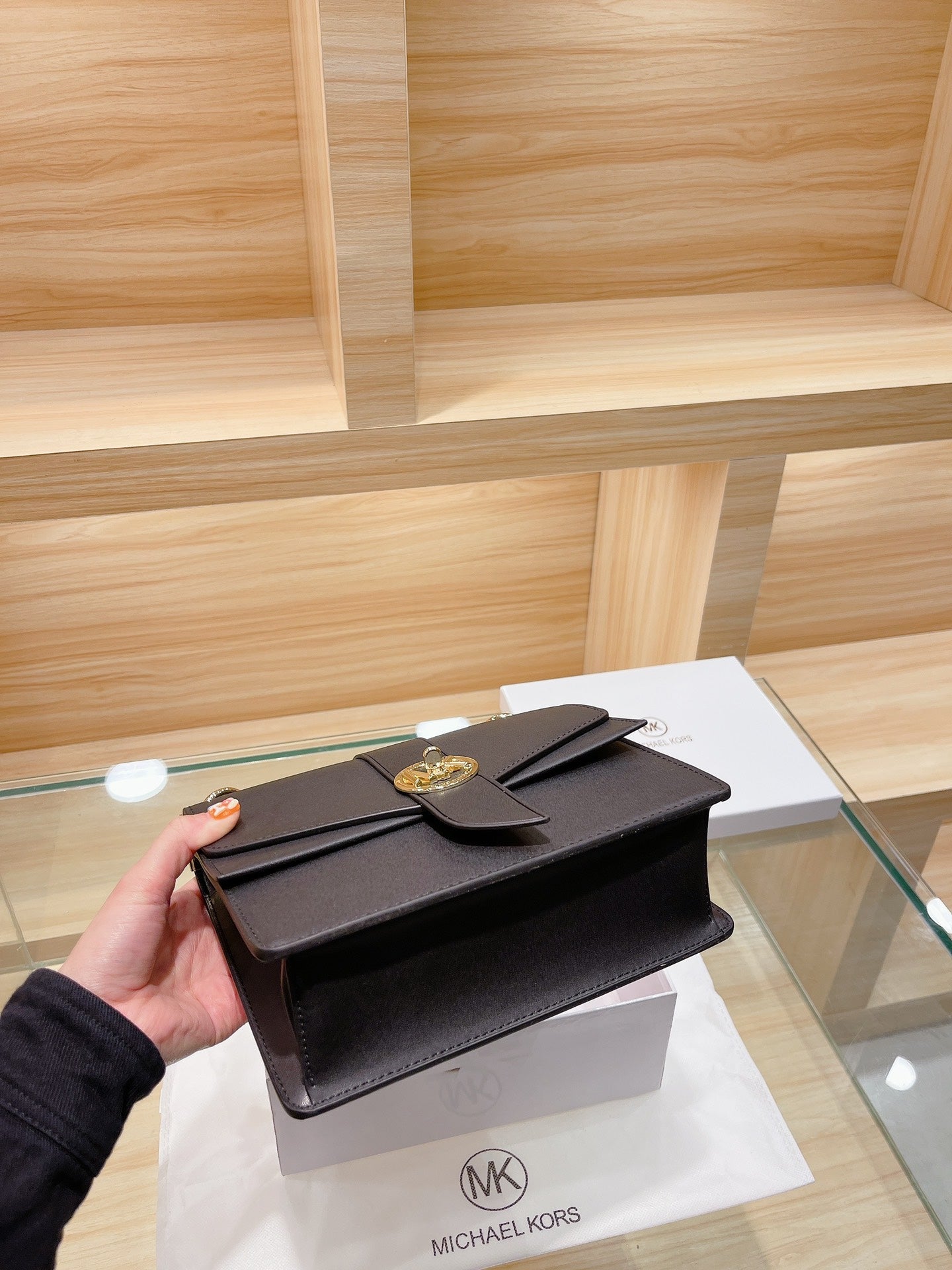 MK-BAG763