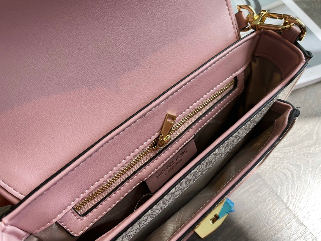 MK-BAG759
