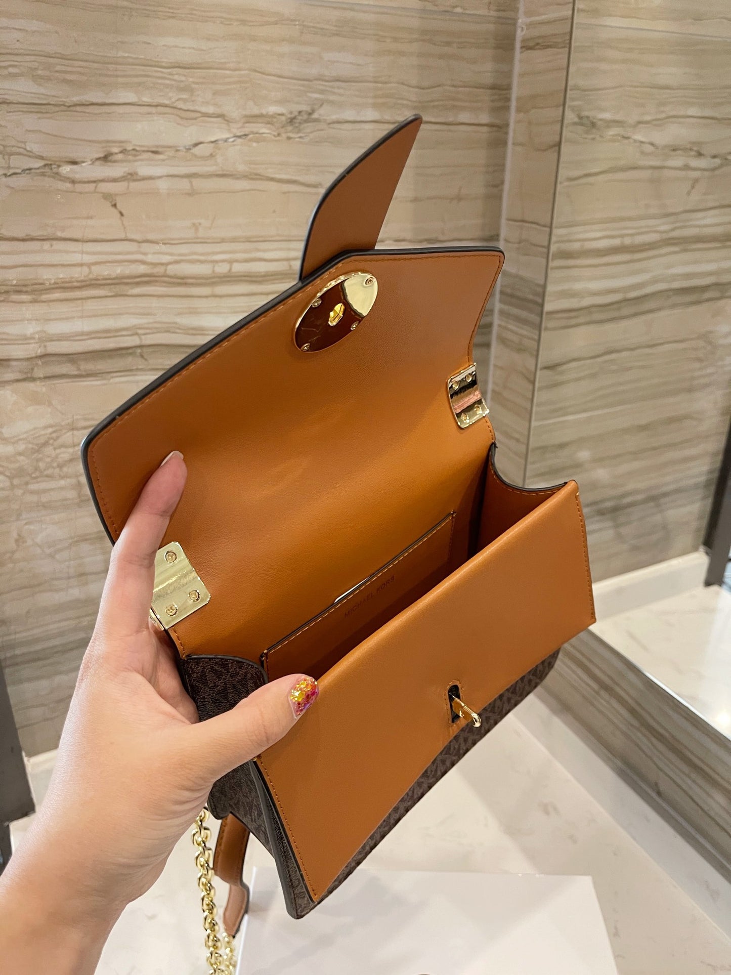MK-BAG757