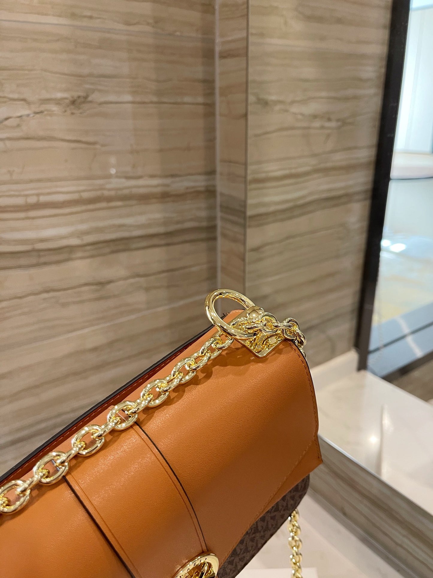 MK-BAG757