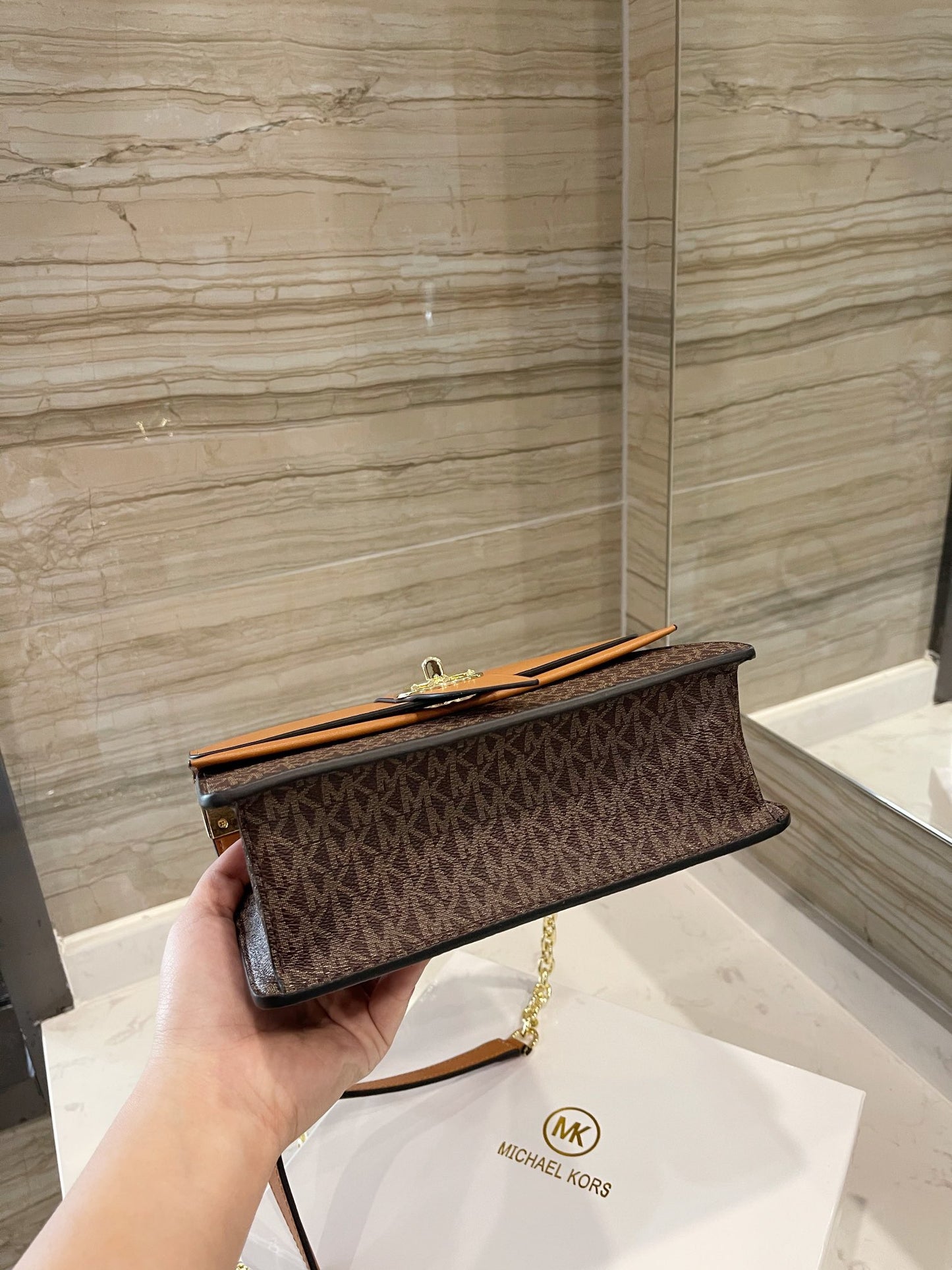MK-BAG757