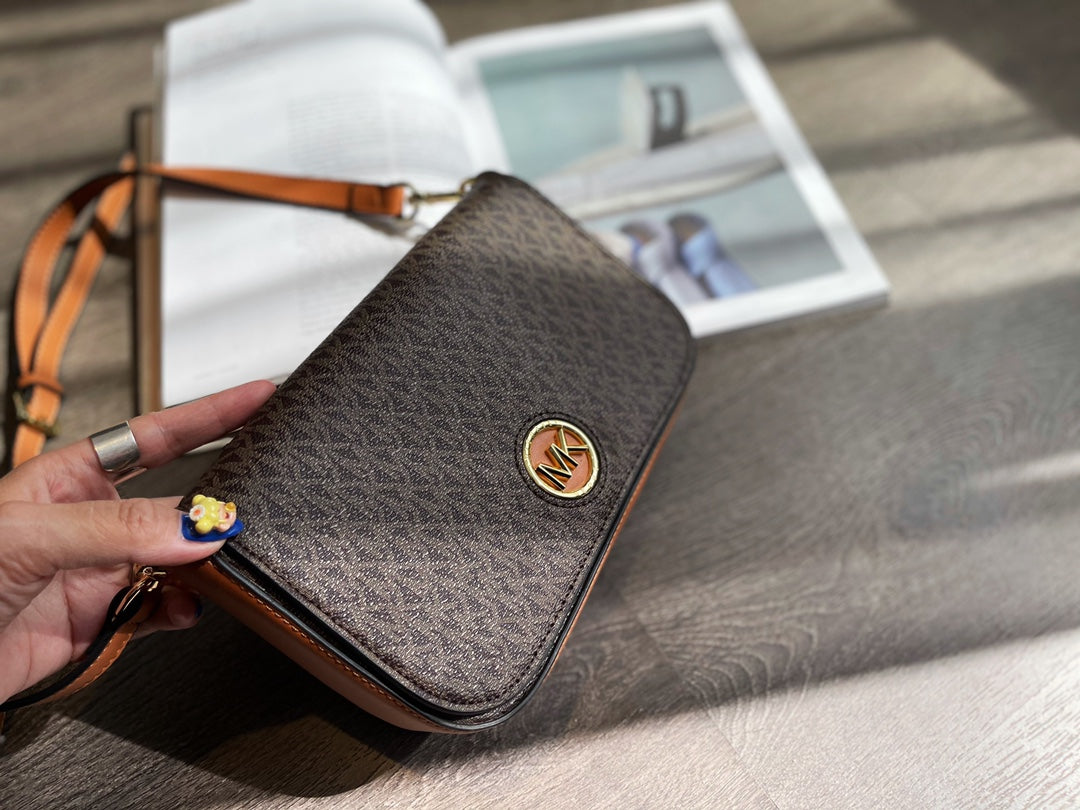 MK-BAG751