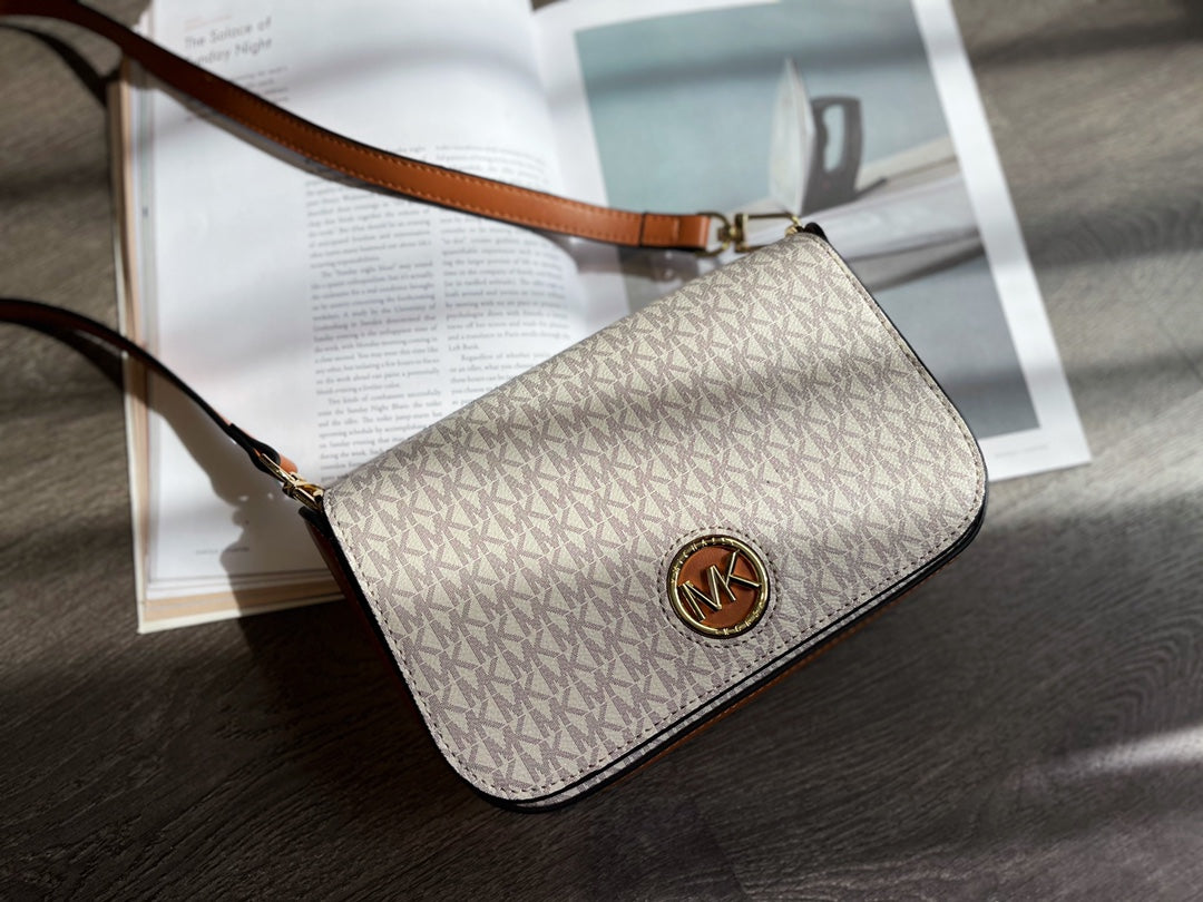 MK-BAG751