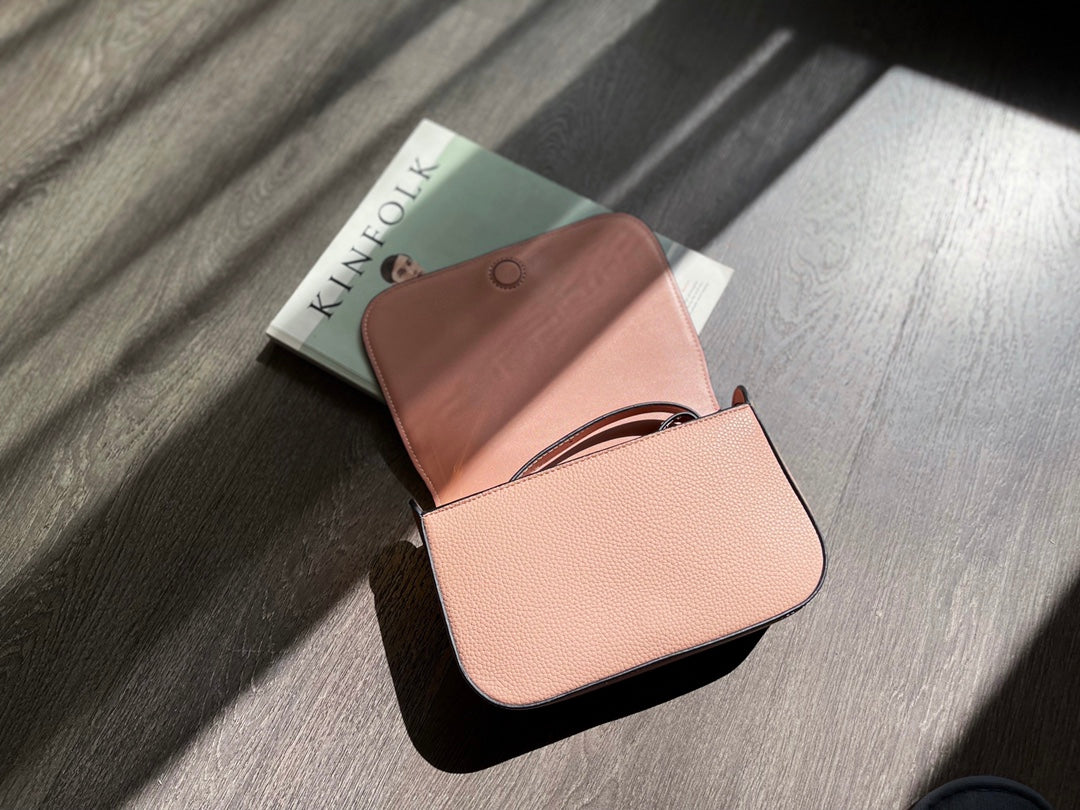 MK-BAG750