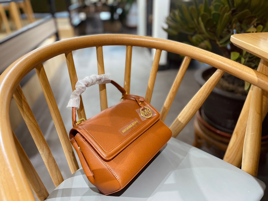 MK-BAG743