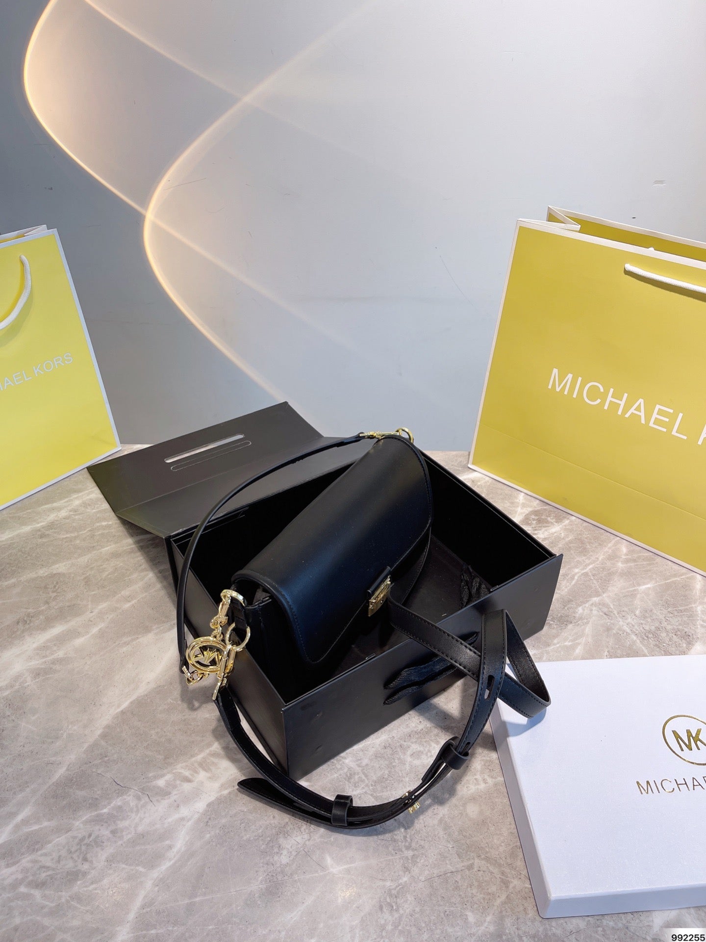 MK-BAG723