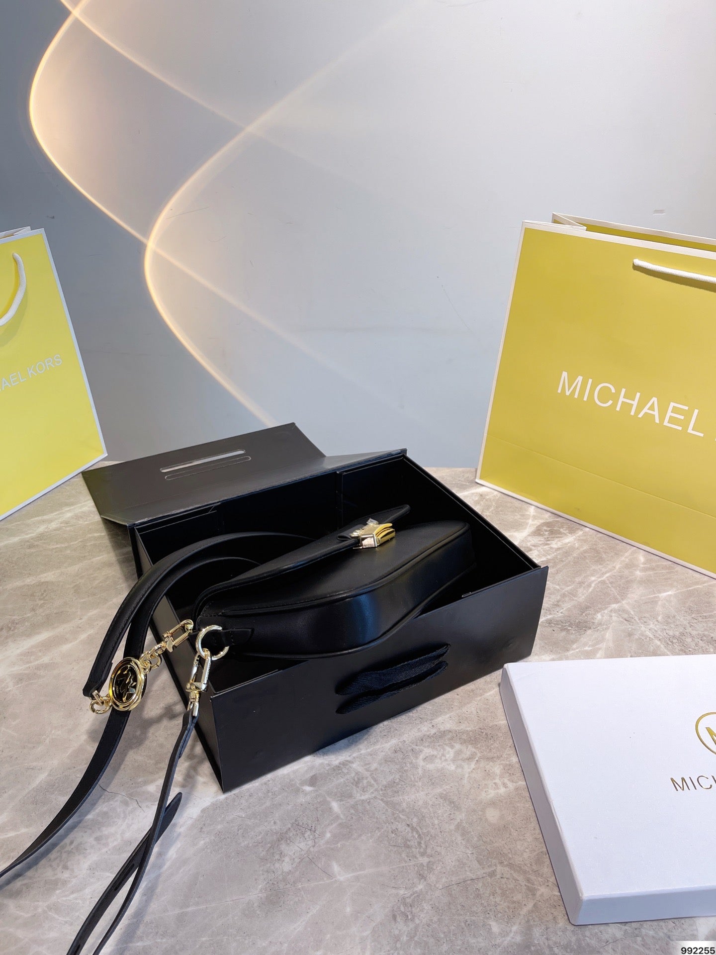 MK-BAG723