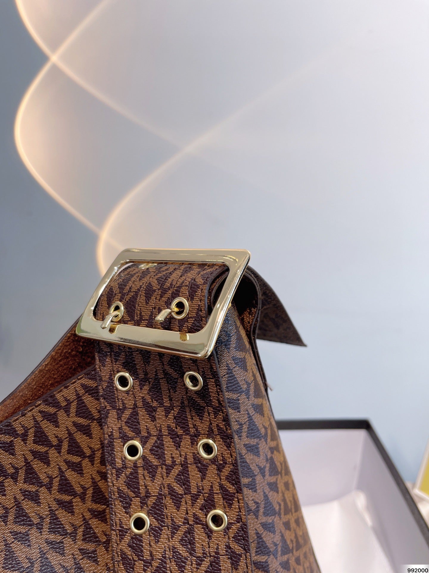 MK-BAG722