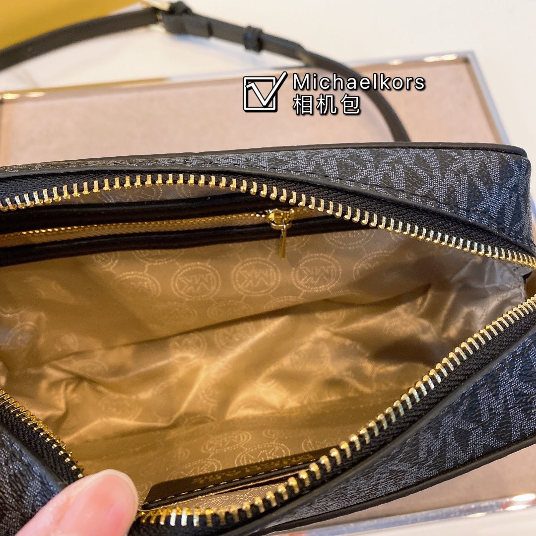 MK-BAG719