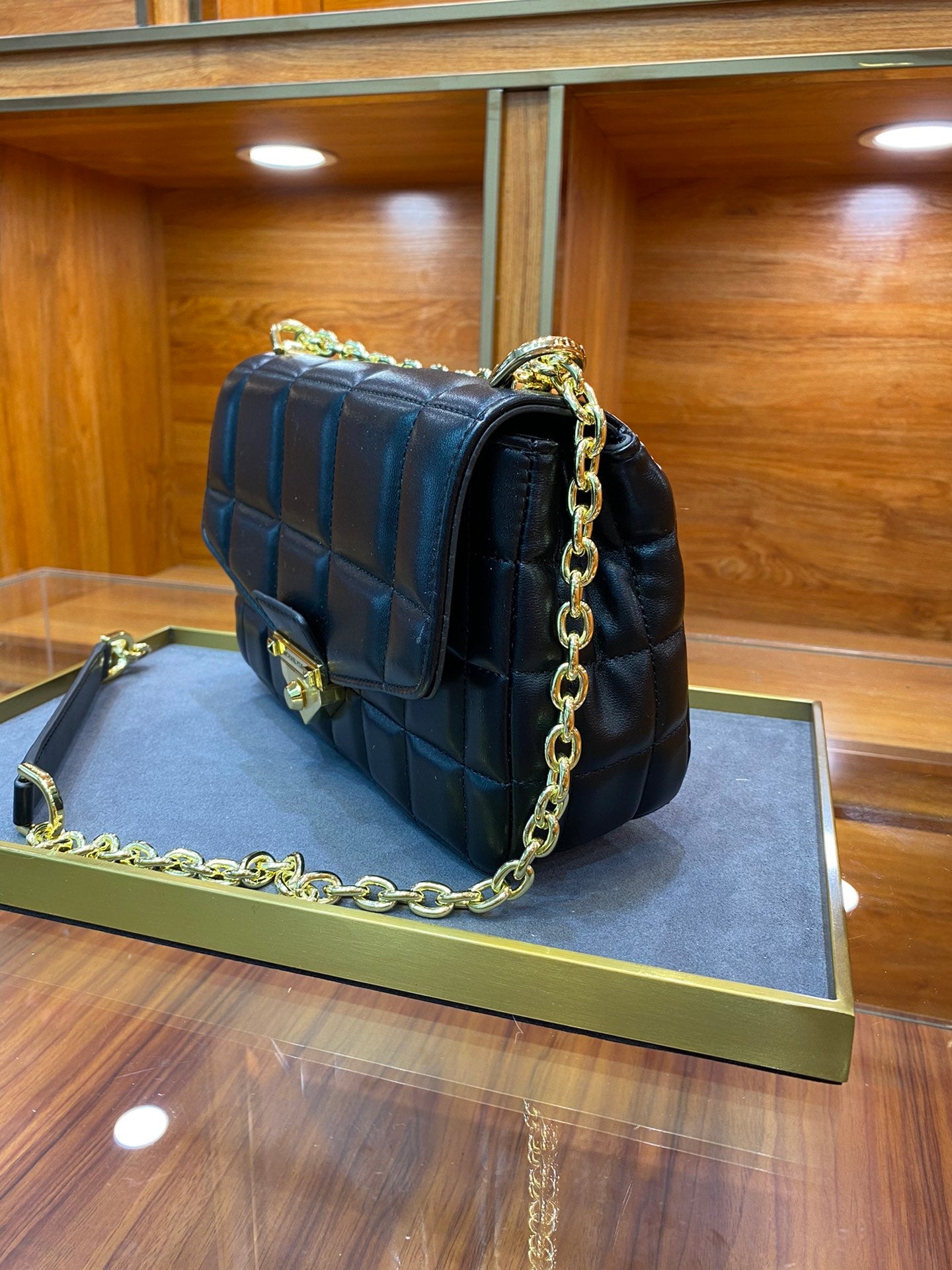 MK-BAG718