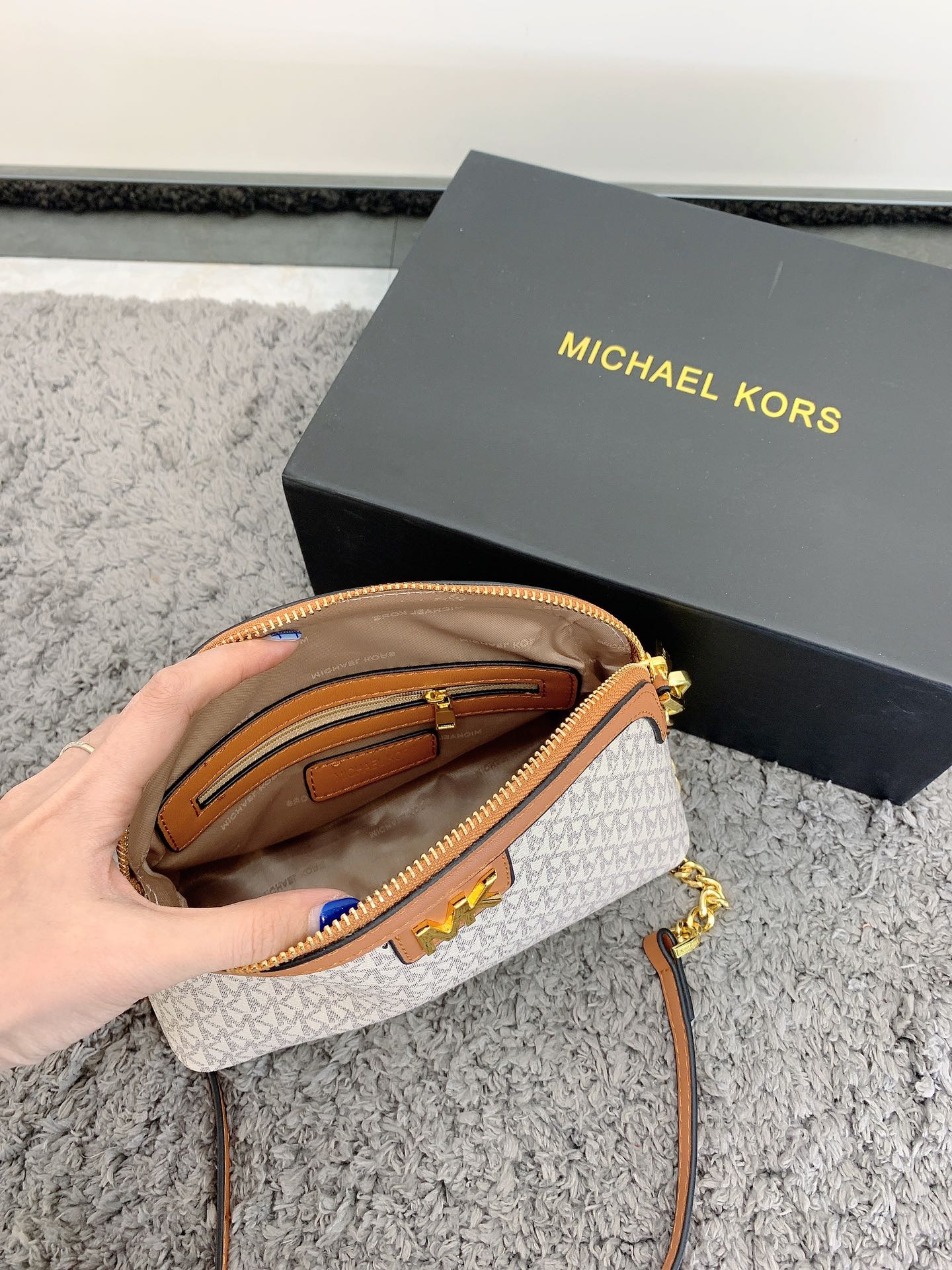 MK-BAG716