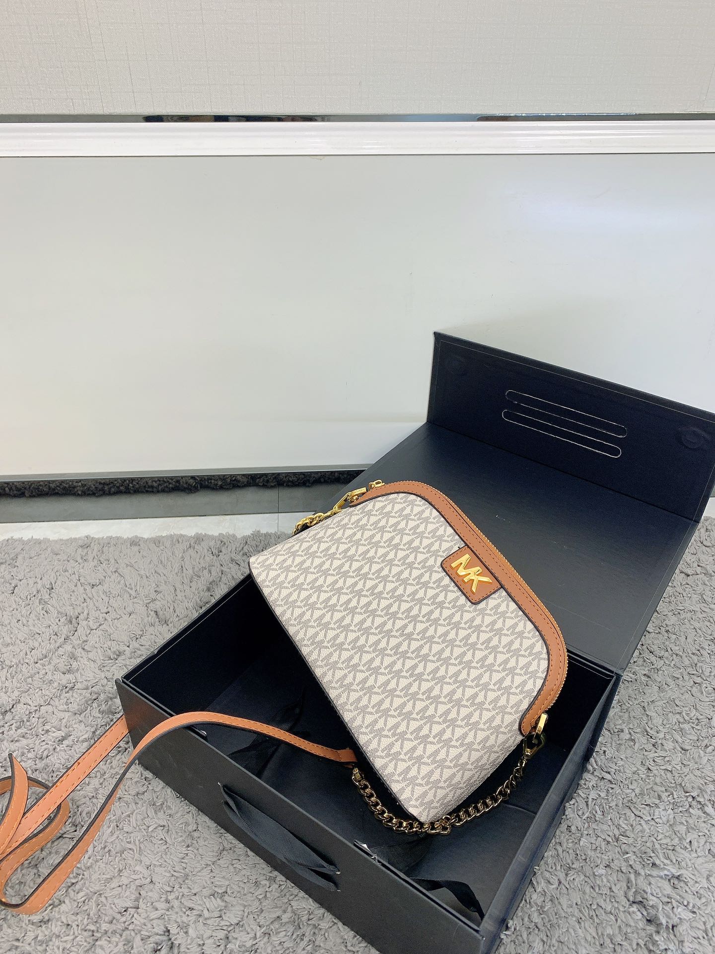 MK-BAG716