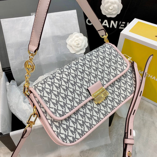 MK-BAG709