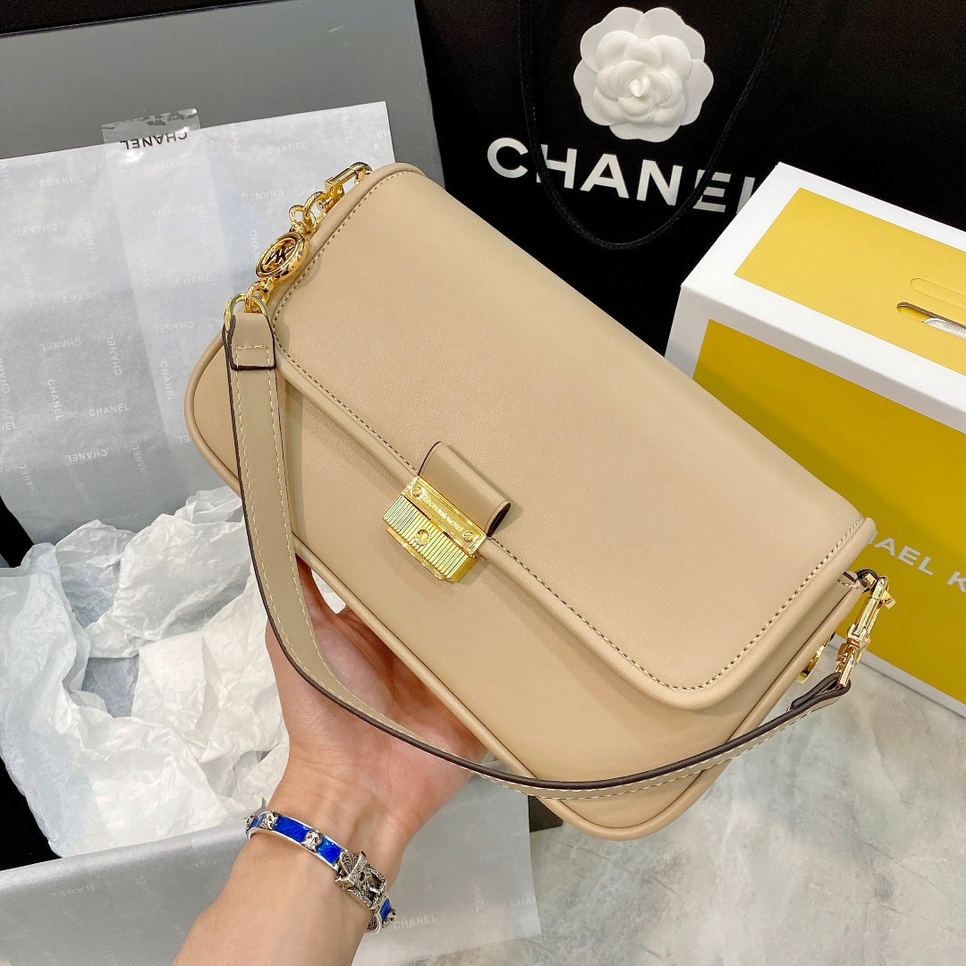 MK-BAG707