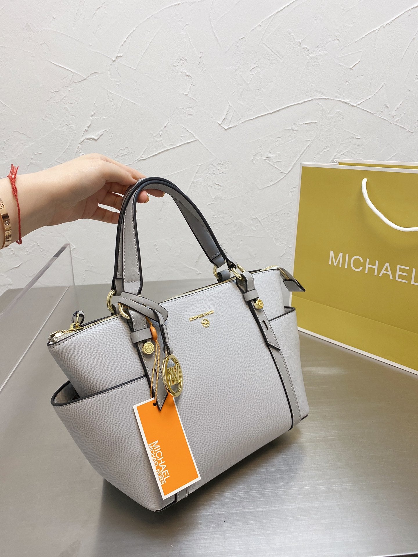 MK-BAG700